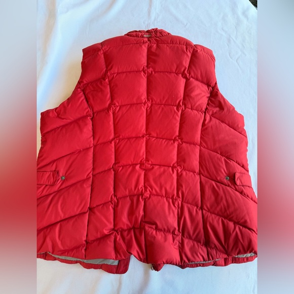 Eddie Bauer EB650 Women’s Deep Red Puffer Vest Grey Interior Size XXL - Picture 7 of 9